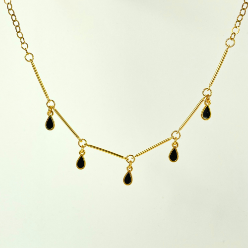Κολιέ με επίχρυσες μπάρες και μαύρο σμάλτο