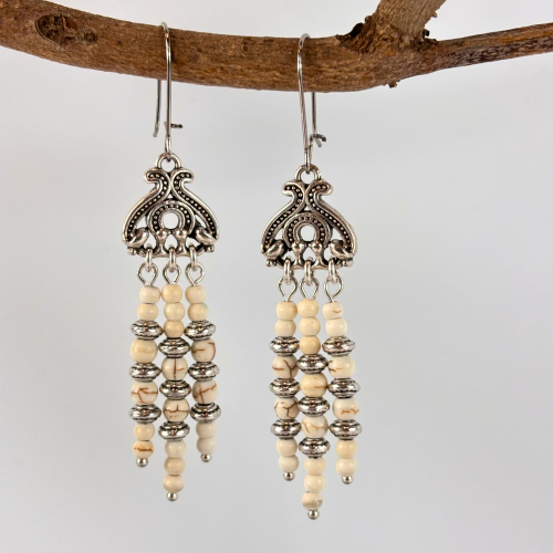 Σκουλαρίκια Boho με Επάργυρα Στοιχεία & Γυάλινες Χάντρες
